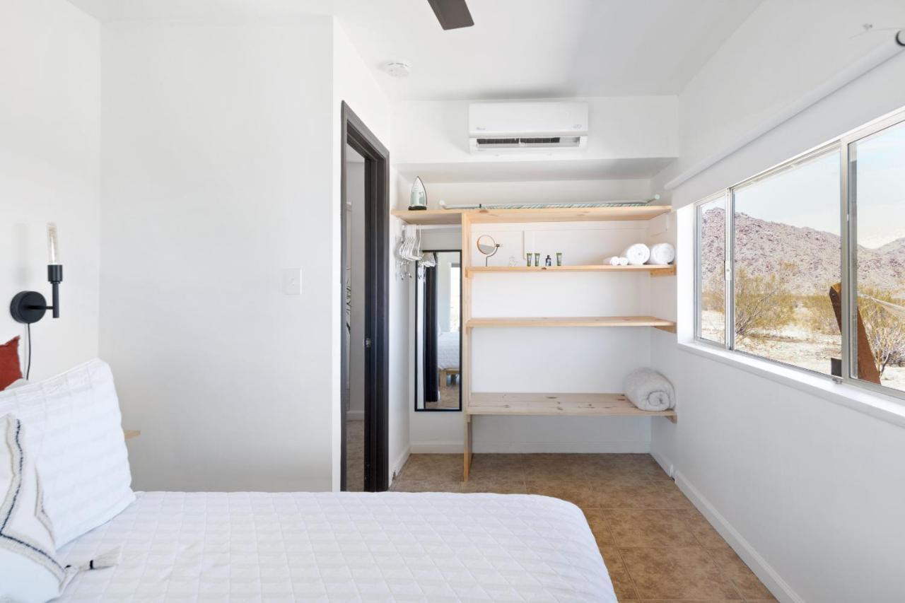 Villa 1 Minute To Joshua Tree National Park, Hot Tub, Stars, Private - The Wkndr Twentynine Palms Exterior foto