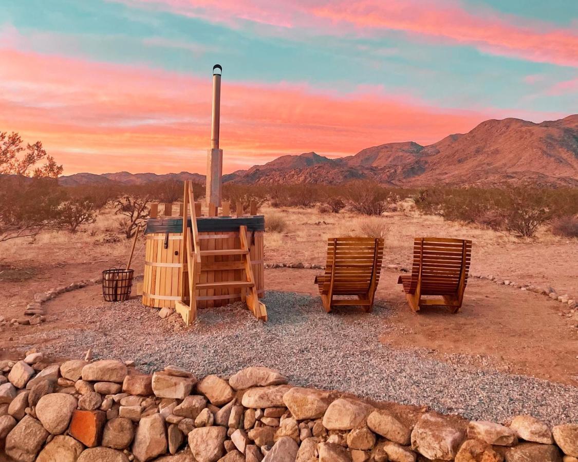 Villa 1 Minute To Joshua Tree National Park, Hot Tub, Stars, Private - The Wkndr Twentynine Palms Exterior foto